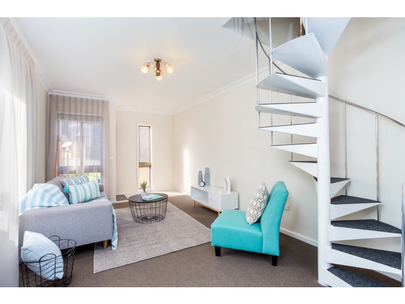 7/7 Hutton Street, Charlestown NSW 2290