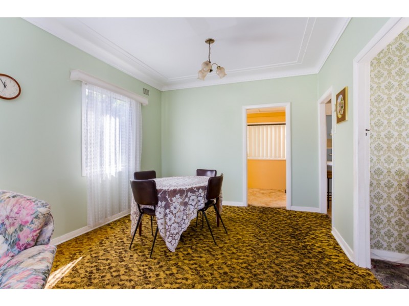 12 Helen Street, Mount Hutton NSW 2290