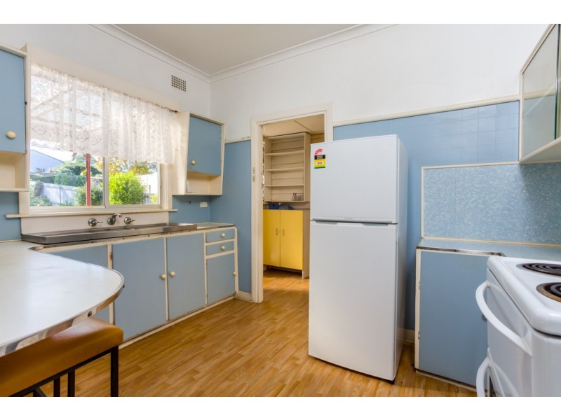 12 Helen Street, Mount Hutton NSW 2290