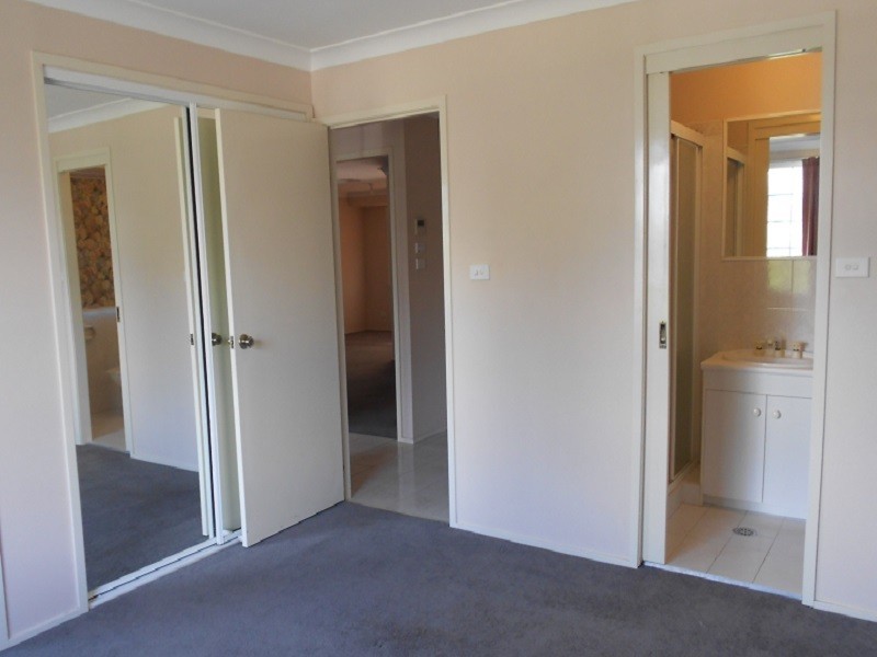 36 Clarence Street, Tenambit NSW 2323