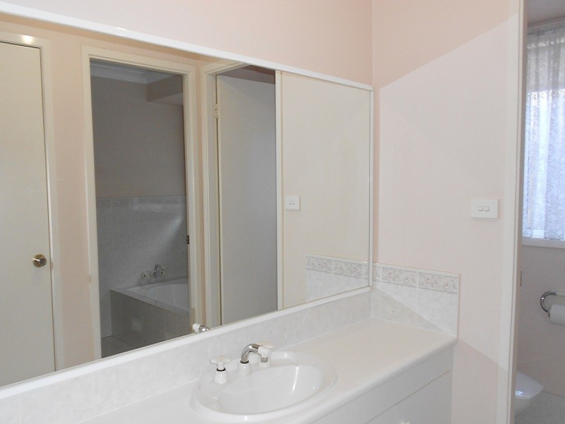 36 Clarence Street, Tenambit NSW 2323