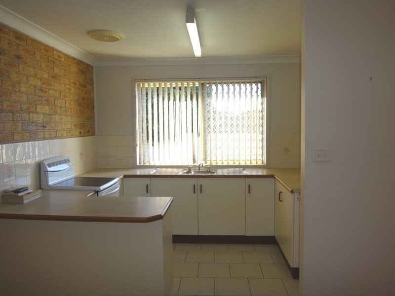 4/3 Francis Street, Cardiff South NSW 2285