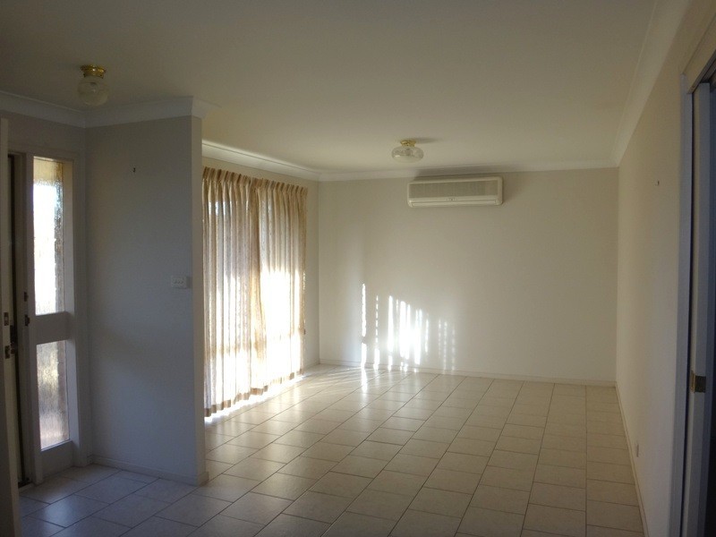 4/3 Francis Street, Cardiff South NSW 2285