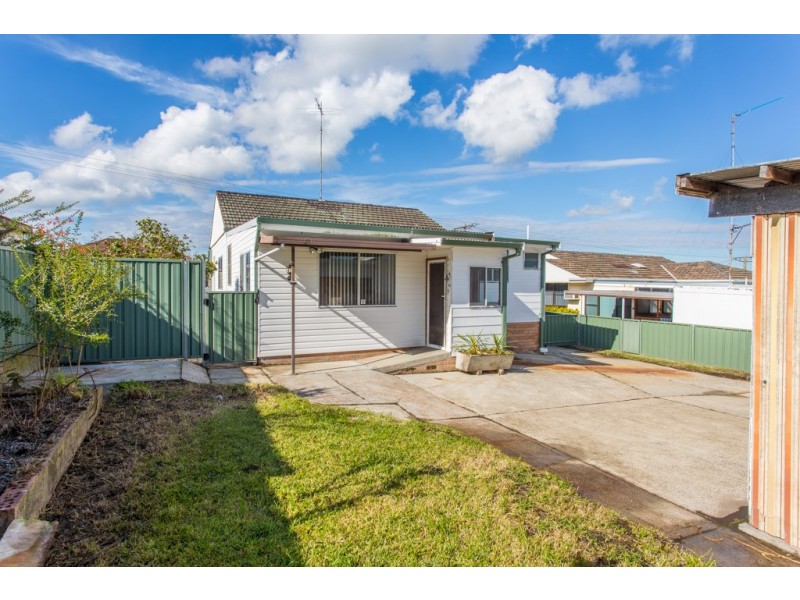 45 Church Street, Gateshead NSW 2290