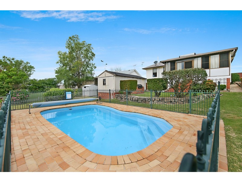 27 Manfred Avenue, Windale NSW 2306