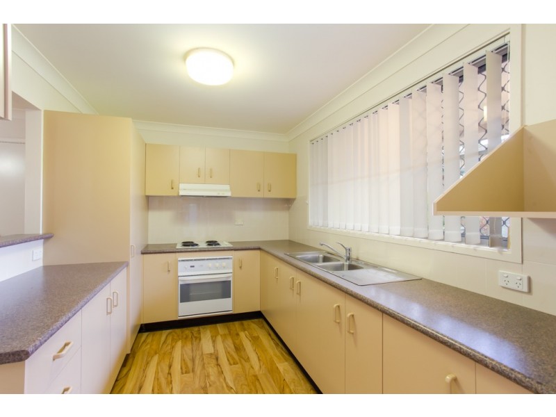 2B Whitehaven Drive, Lakelands NSW 2282