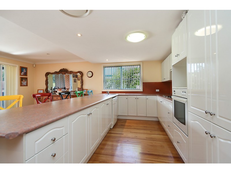 21 Inglis Street, Kotara South NSW 2289