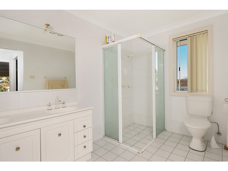 21 Inglis Street, Kotara South NSW 2289