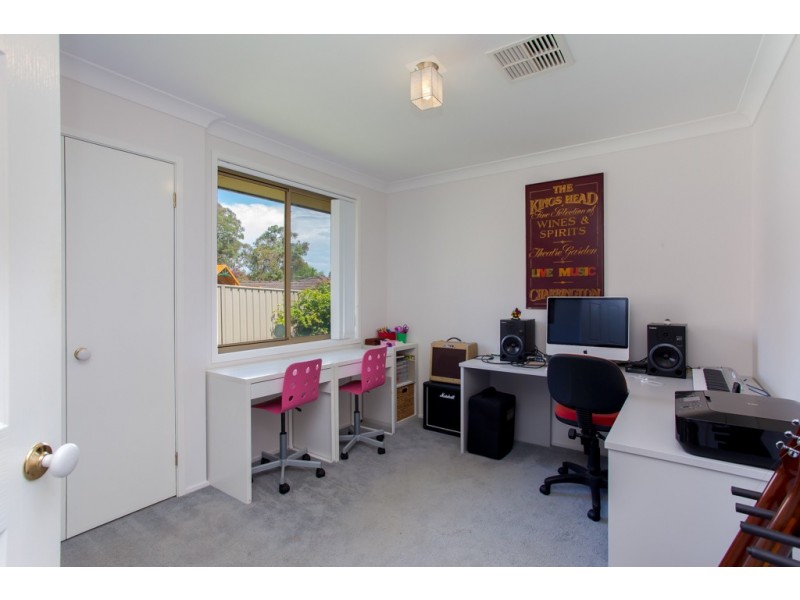 3 Voyager Close, Charlestown NSW 2290