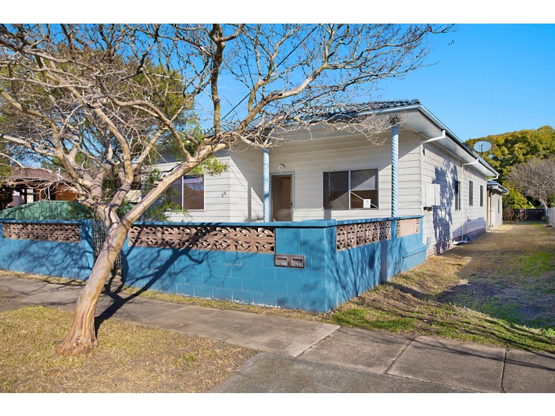 35 Mounter Street, Mayfield East NSW 2304