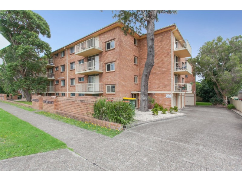 22/172 Brunker Road, Adamstown NSW 2289