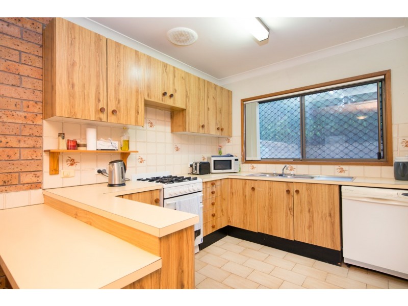 4/7 Hutton Street, Charlestown NSW 2290