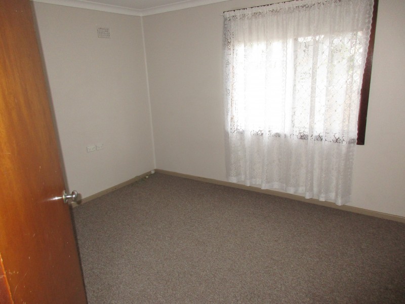 13 Teak Street, Gateshead NSW 2290