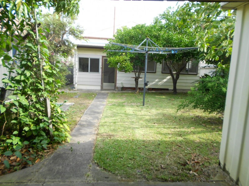 34 Eighth Street, Adamstown NSW 2289