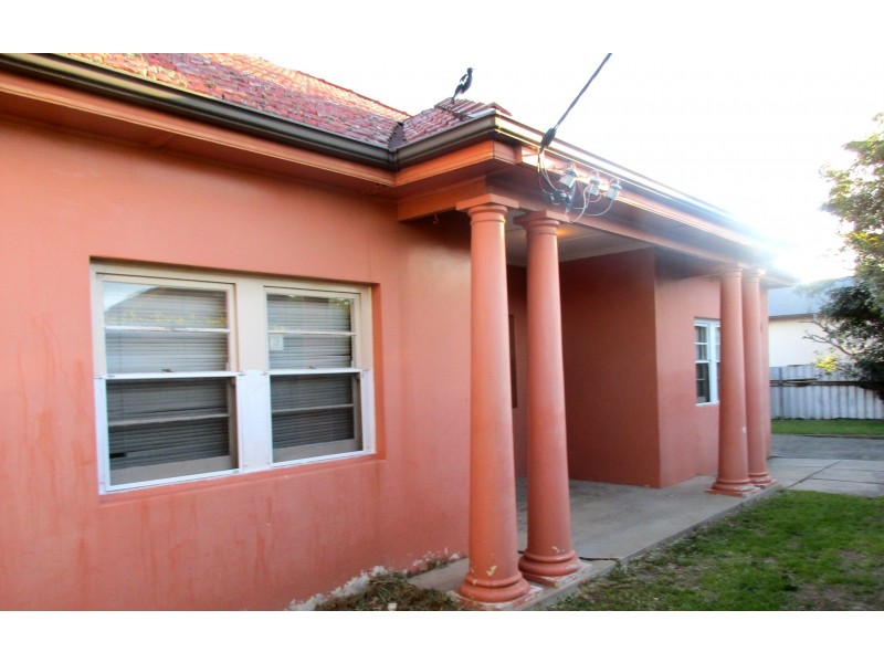 256 Charlestown Road, Charlestown NSW 2290