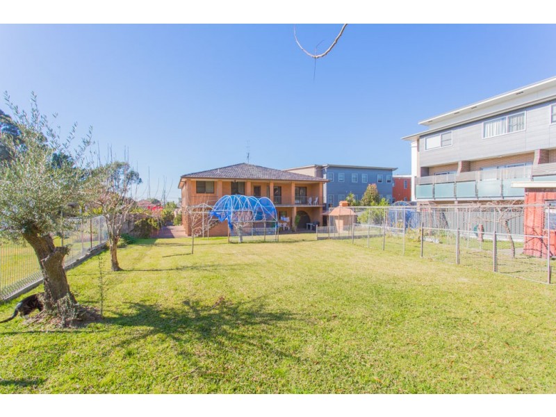 43 Dickinson Street, Charlestown NSW 2290
