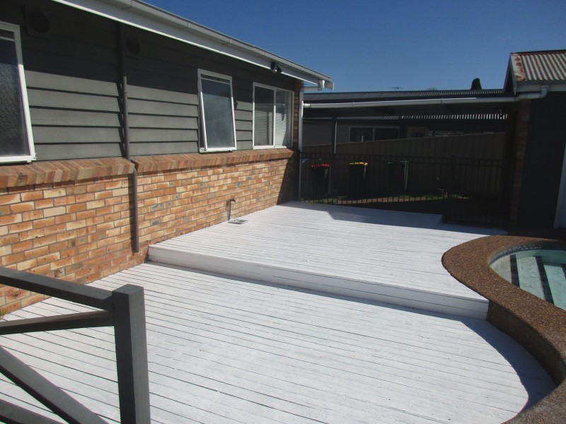 33 Walumbi Avenue, Tingira Heights NSW 2290