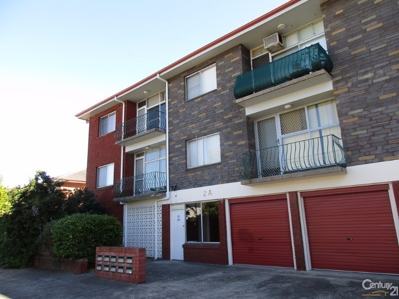 8/2A  Farquhar Street, The Junction NSW 2291