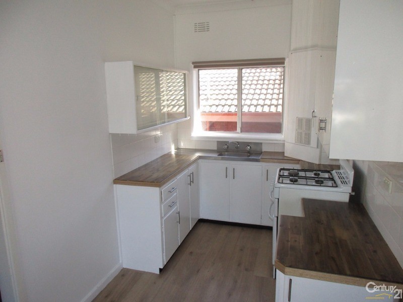 8/2A  Farquhar Street, The Junction NSW 2291