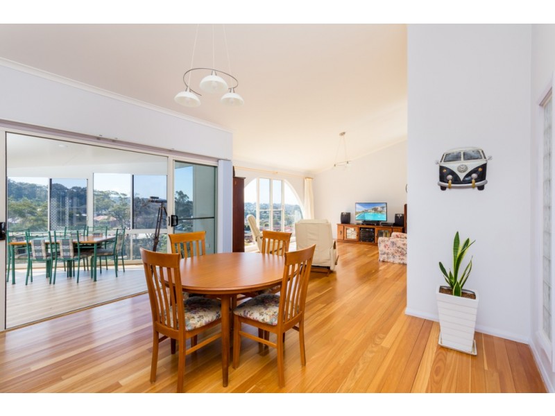 14 Castle Drive, Floraville NSW 2280