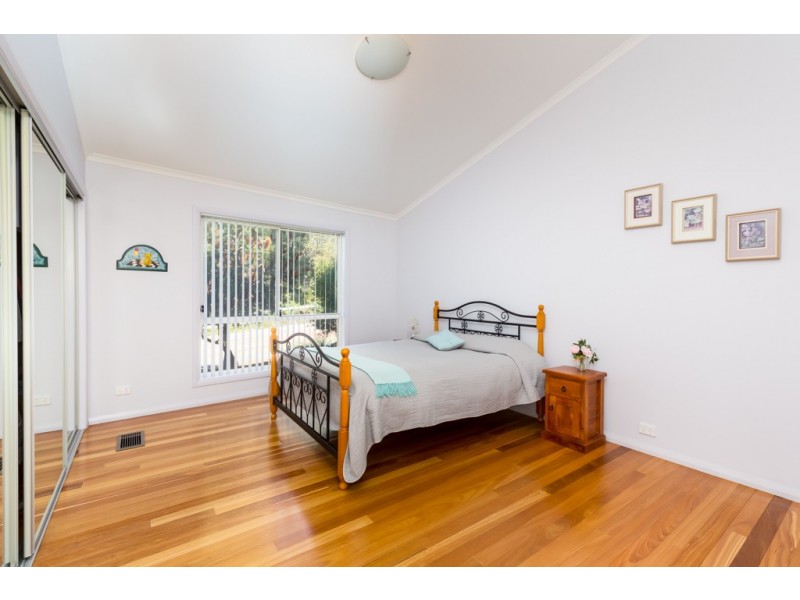14 Castle Drive, Floraville NSW 2280