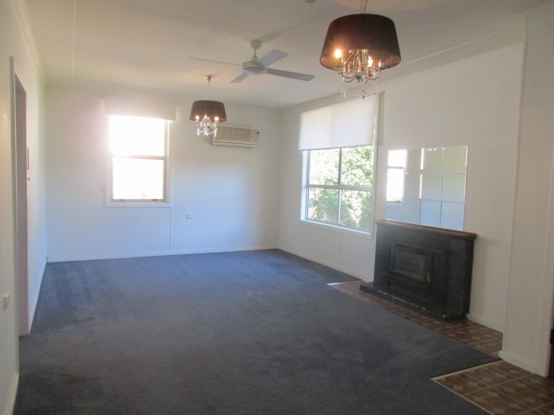39 Manfred Avenue, Windale NSW 2306
