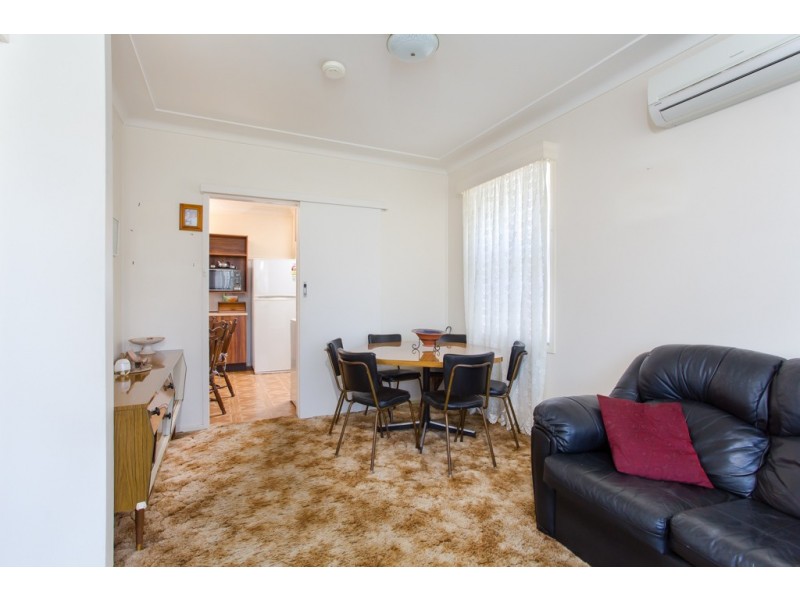 37 Waratah Street, Kahibah NSW 2290