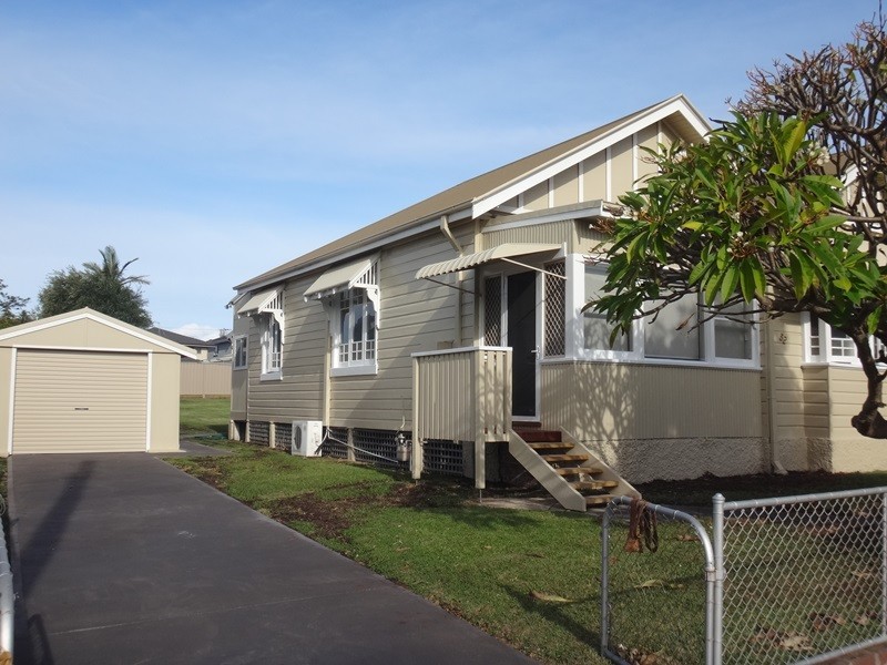 32 Hall Street, Merewether NSW 2291