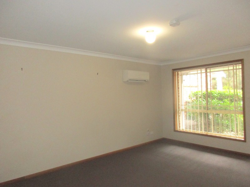 8/1 Derwent Crescent, Lakelands NSW 2282