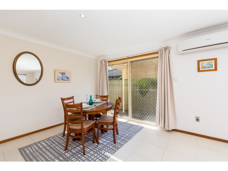 2/15 Minnesota Way, Warners Bay NSW 2282