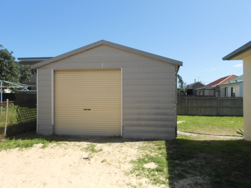 248 Dunbar Street, Stockton NSW 2295