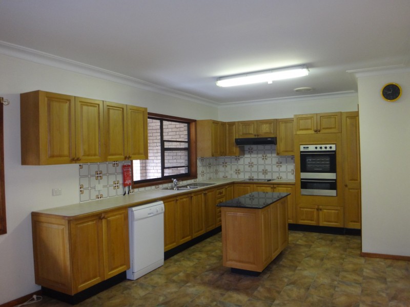 2B Conrad Avenue, Charlestown NSW 2290