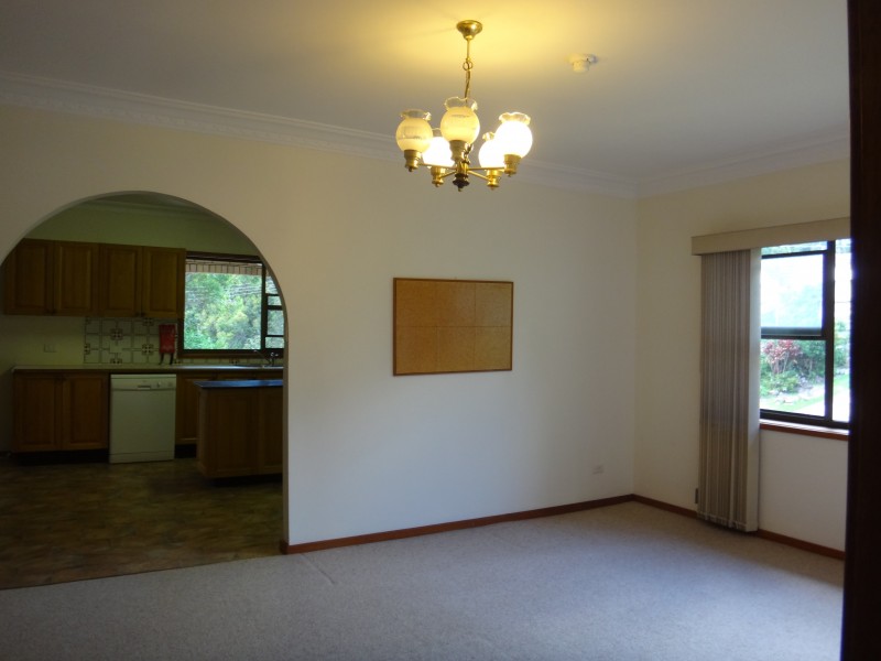 2B Conrad Avenue, Charlestown NSW 2290