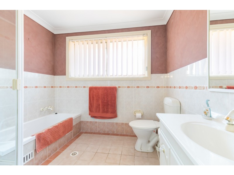 3/51 Haig Street, Belmont NSW 2280