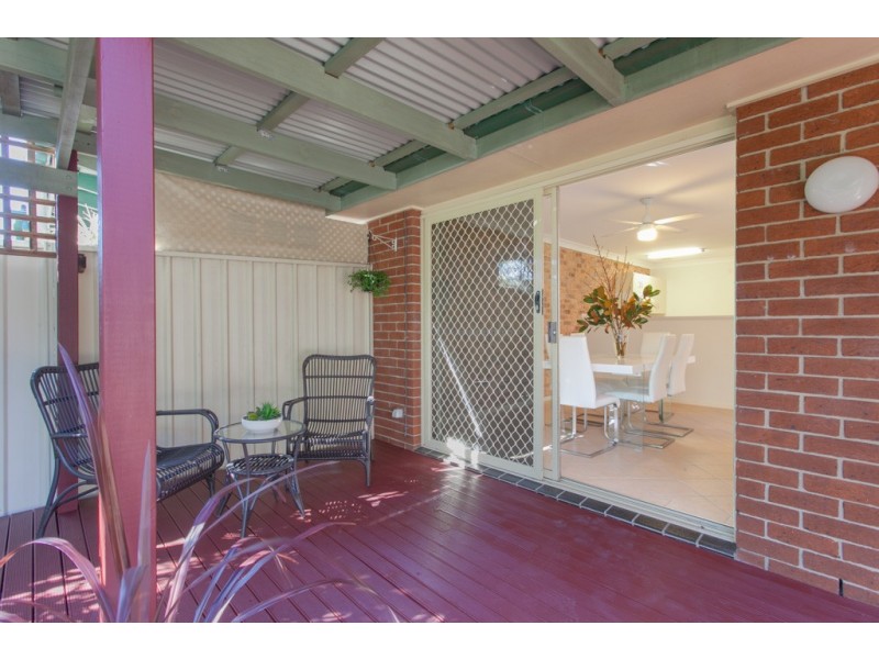 1/10 New York Ave, Warners Bay NSW 2282