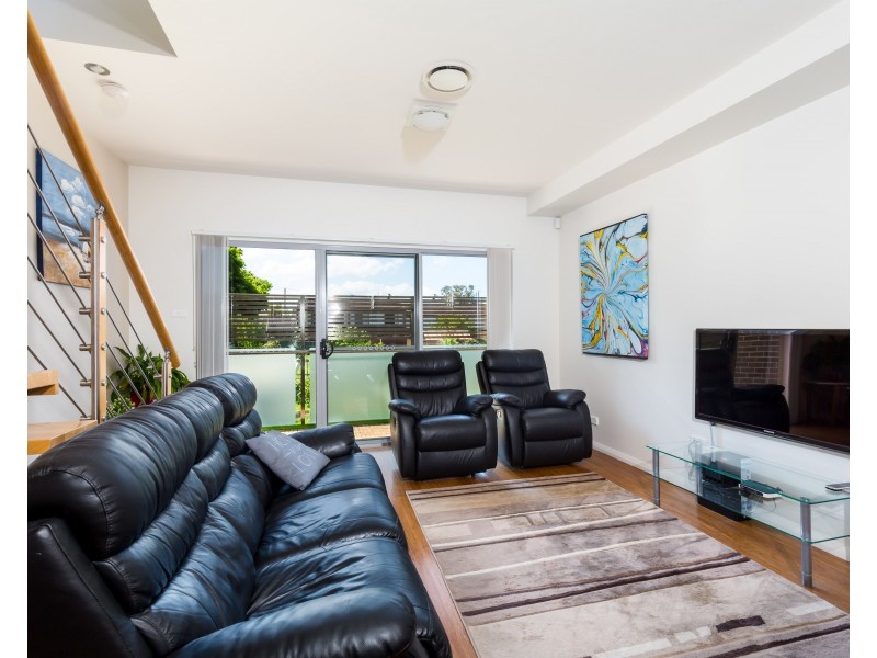 6/45-47 Dickinson Street, Charlestown NSW 2290