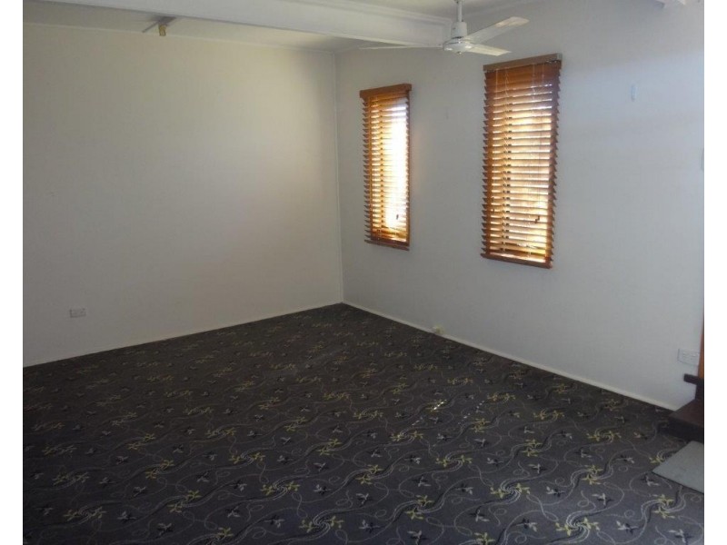 23 Garden Grove Parade, Adamstown Heights NSW 2289