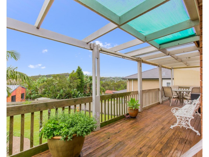 4 Auklet Road, Mount Hutton NSW 2290