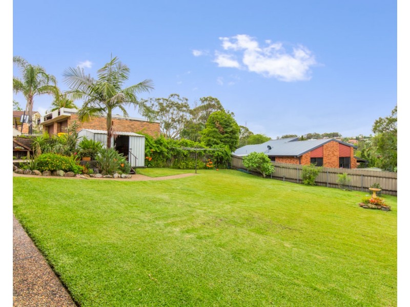4 Auklet Road, Mount Hutton NSW 2290