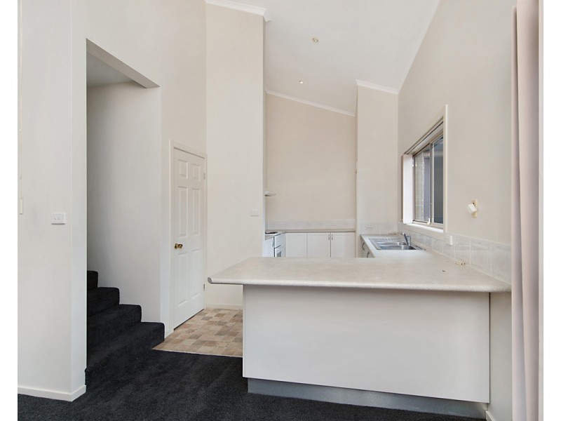 2/6 Brown Street, Adamstown NSW 2289