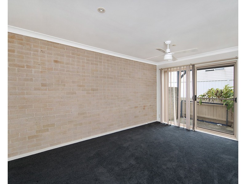 2/6 Brown Street, Adamstown NSW 2289