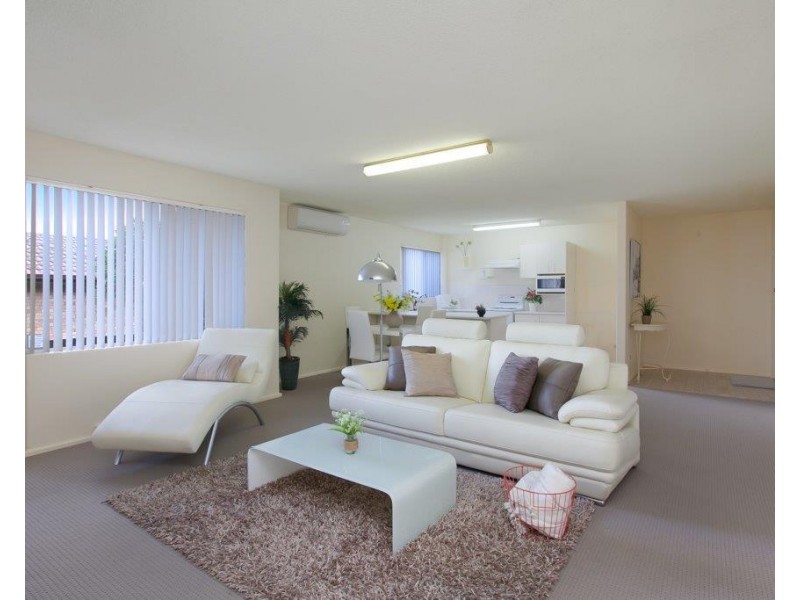 2/4 Milson Street, Charlestown NSW 2290