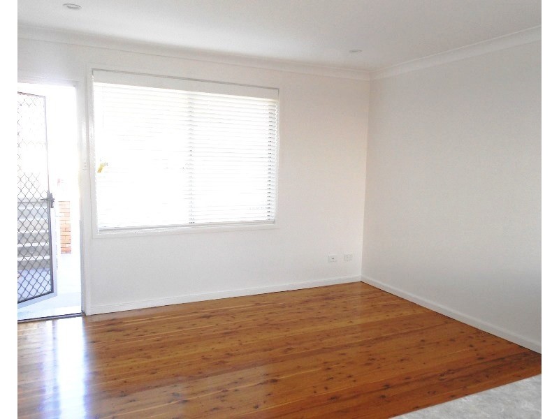 4/35 Orlando Road, New Lambton NSW 2305