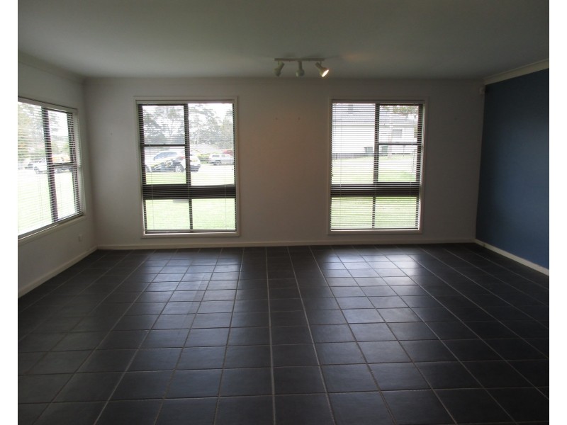 4 Government Road, Cardiff NSW 2285