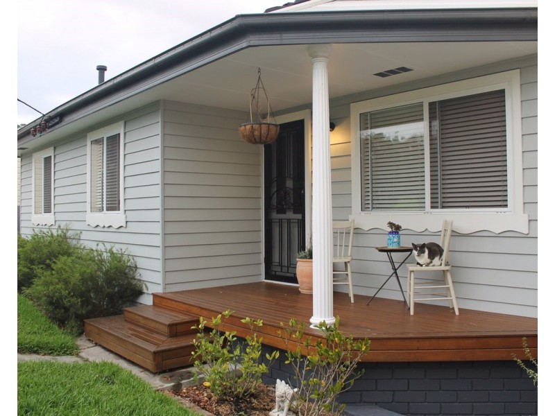 22 Lowry Street, Cardiff NSW 2285