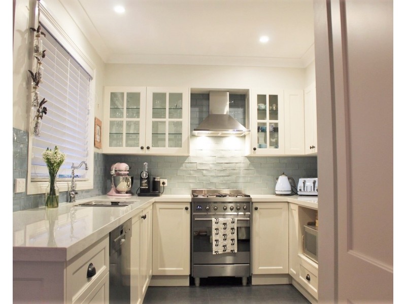 22 Lowry Street, Cardiff NSW 2285