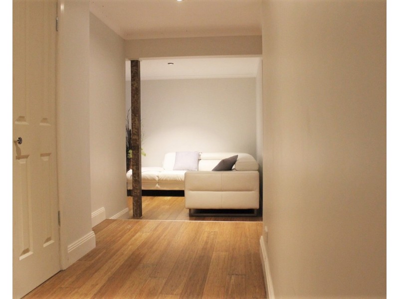 22 Lowry Street, Cardiff NSW 2285
