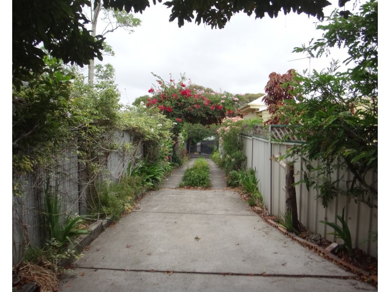 45 Ross Street, Belmont NSW 2280