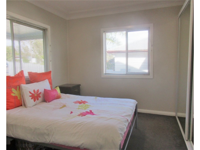 24 Wilsons Road, Mount Hutton NSW 2290