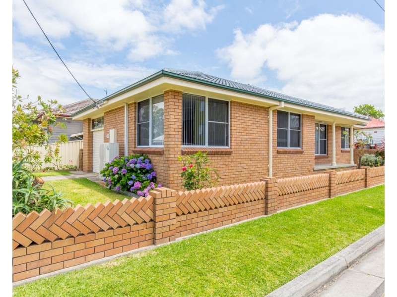 110 Victoria Street, Adamstown NSW 2289